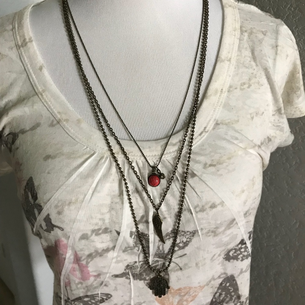 Aeropostale necklace